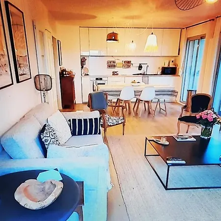 בית אירוח Privee Avec Balcon Et Parking Gratuit Anglet *